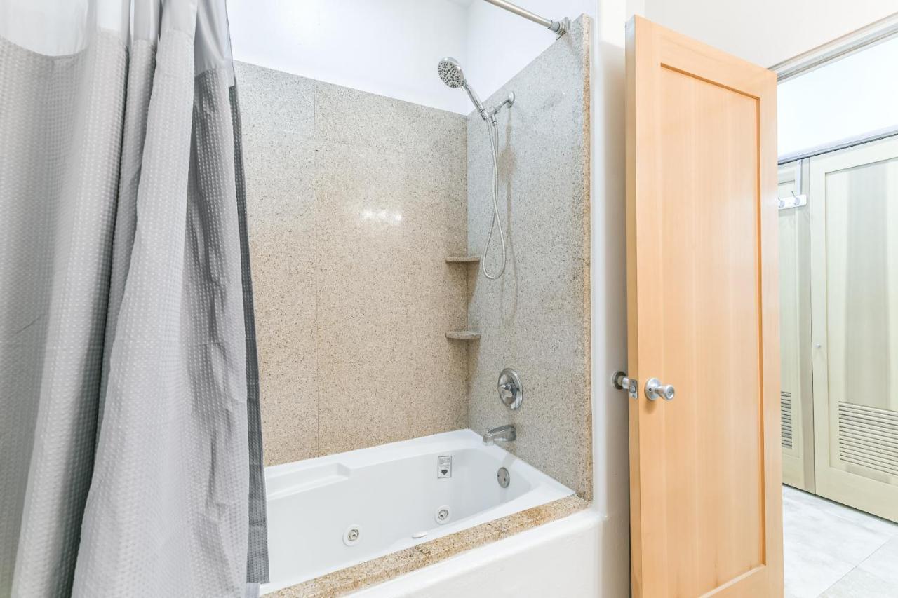 Ferienwohnung Galveston Luxury High Rise Oceanfront Exterior foto